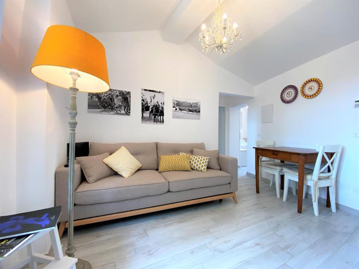 Casa Arianna Apartment เซียนา ภายนอก รูปภาพ
